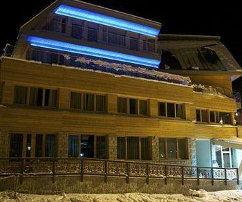 Aparthotel Jolly &